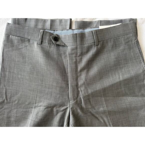 Tommy Hilfiger Dress Pants Tailored Trim Fit W34 L30 NWT - Picture 1 of 9